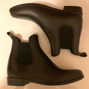 Black Rain Boots